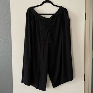 Eileen Fisher Black Gaucho Pants